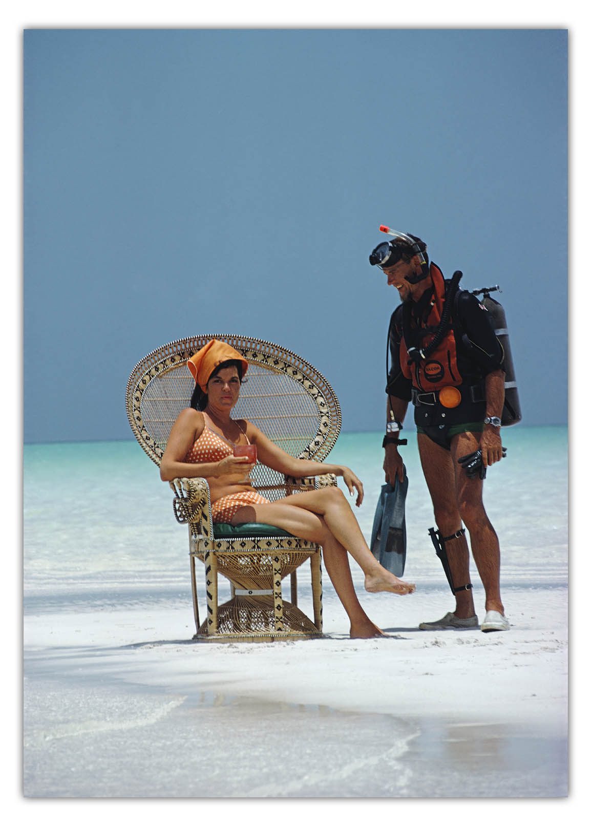 A Friendly Chat by Slim Aarons